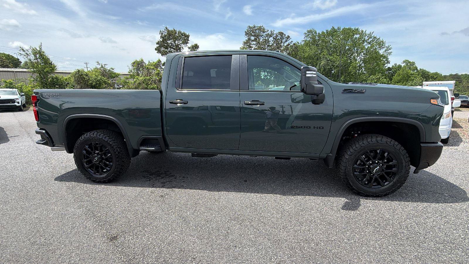 New 2026 Chevrolet Silverado 2500 LT w/ Trail Boss Package AWD/4WD image 4