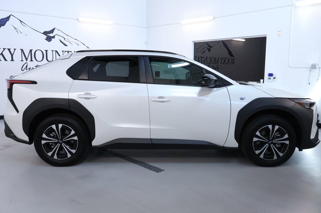 Used 2024 Subaru Solterra Premium image 8