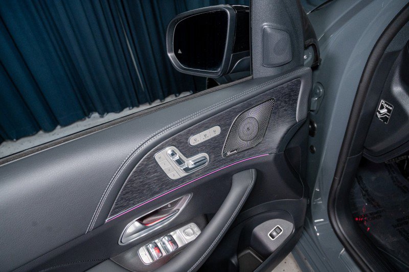 New 2026 Mercedes-Benz GLE 53 AMG 4MATIC image 11