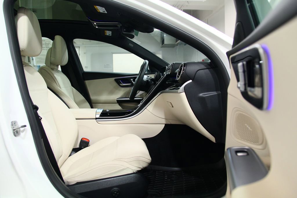Certified 2025 Mercedes-Benz C 300 4MATIC Sedan image 22