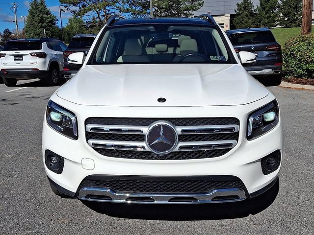 Used 2022 Mercedes-Benz GLB 250 4MATIC image 5