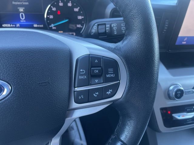 Used 2021 Ford Explorer XLT image 15