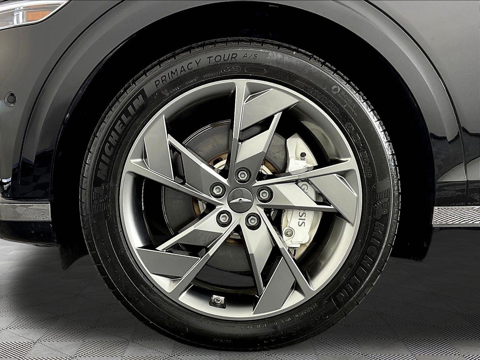 Used 2024 Genesis Electrified GV70 w/ Prestige Package AWD/4WD image 34
