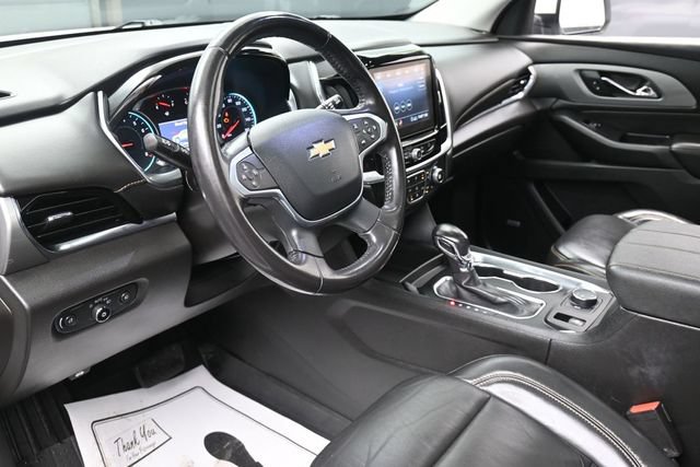 Used 2021 Chevrolet Traverse LT w/ LT Premium Package AWD/4WD image 14