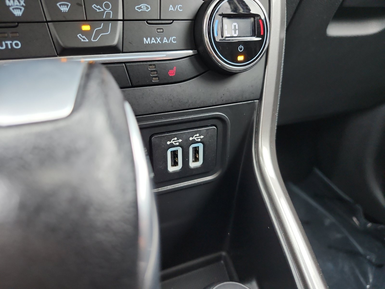 Used 2020 Ford EcoSport SE FWD image 22