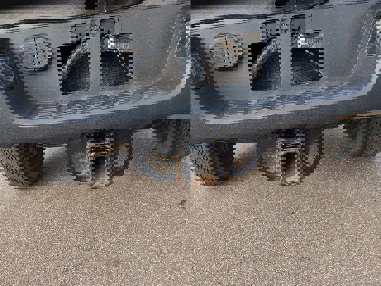 Used 2022 Toyota Tacoma SR image 33