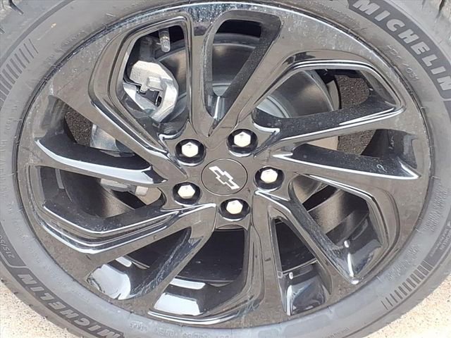 New 2027 Chevrolet Bolt RS image 4