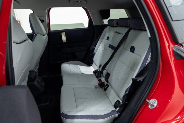 Certified 2025 MINI Cooper Countryman S image 25