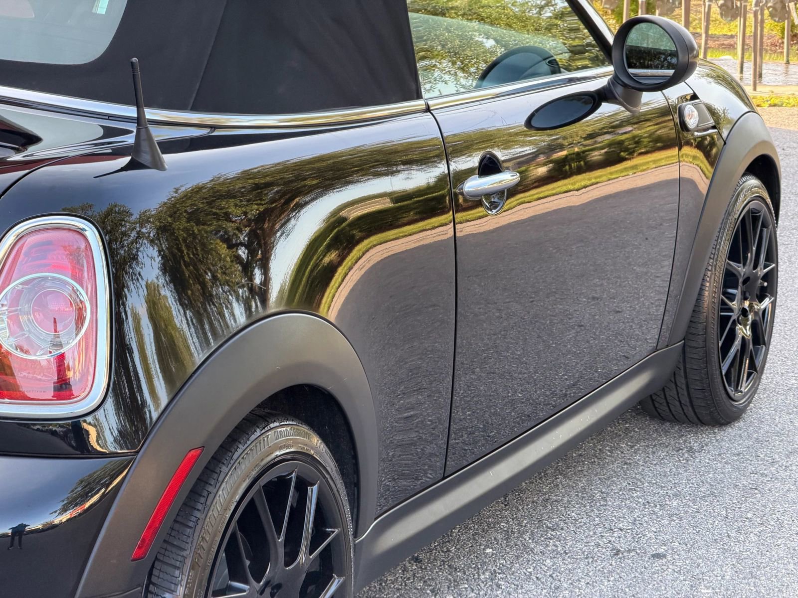 Used 2013 MINI Cooper Roadster FWD image 55