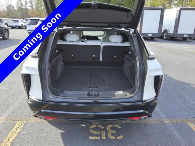 Used 2024 Cadillac Lyriq Sport RWD image 2