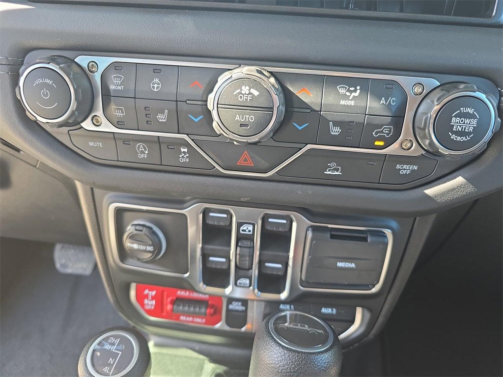 New 2026 Jeep Gladiator Mojave image 21