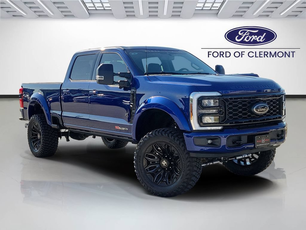New 2026 Ford F250 Lariat w/ Black Appearance Package
