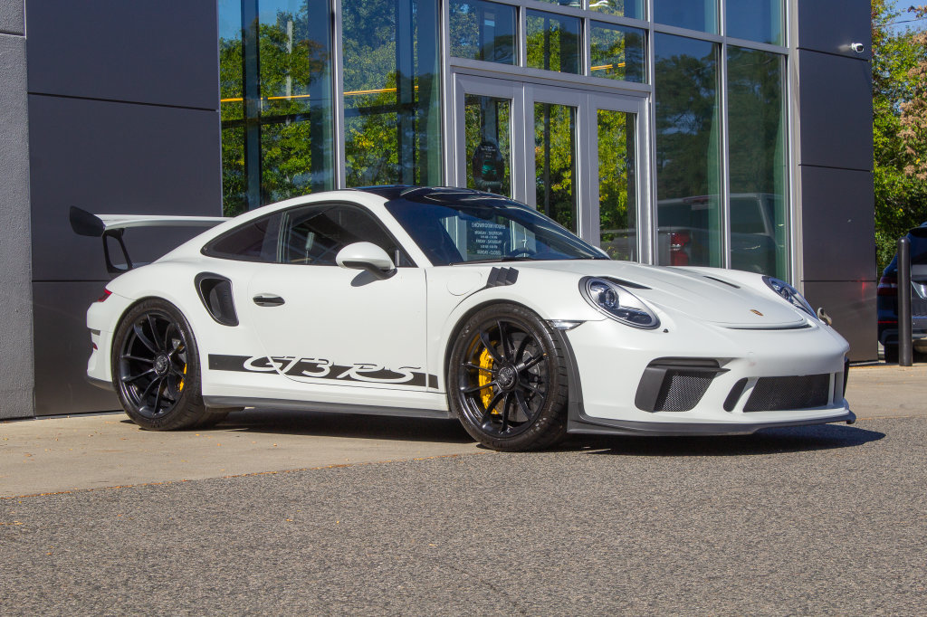 Used 2019 Porsche 911 GT3 RS RWD image 3