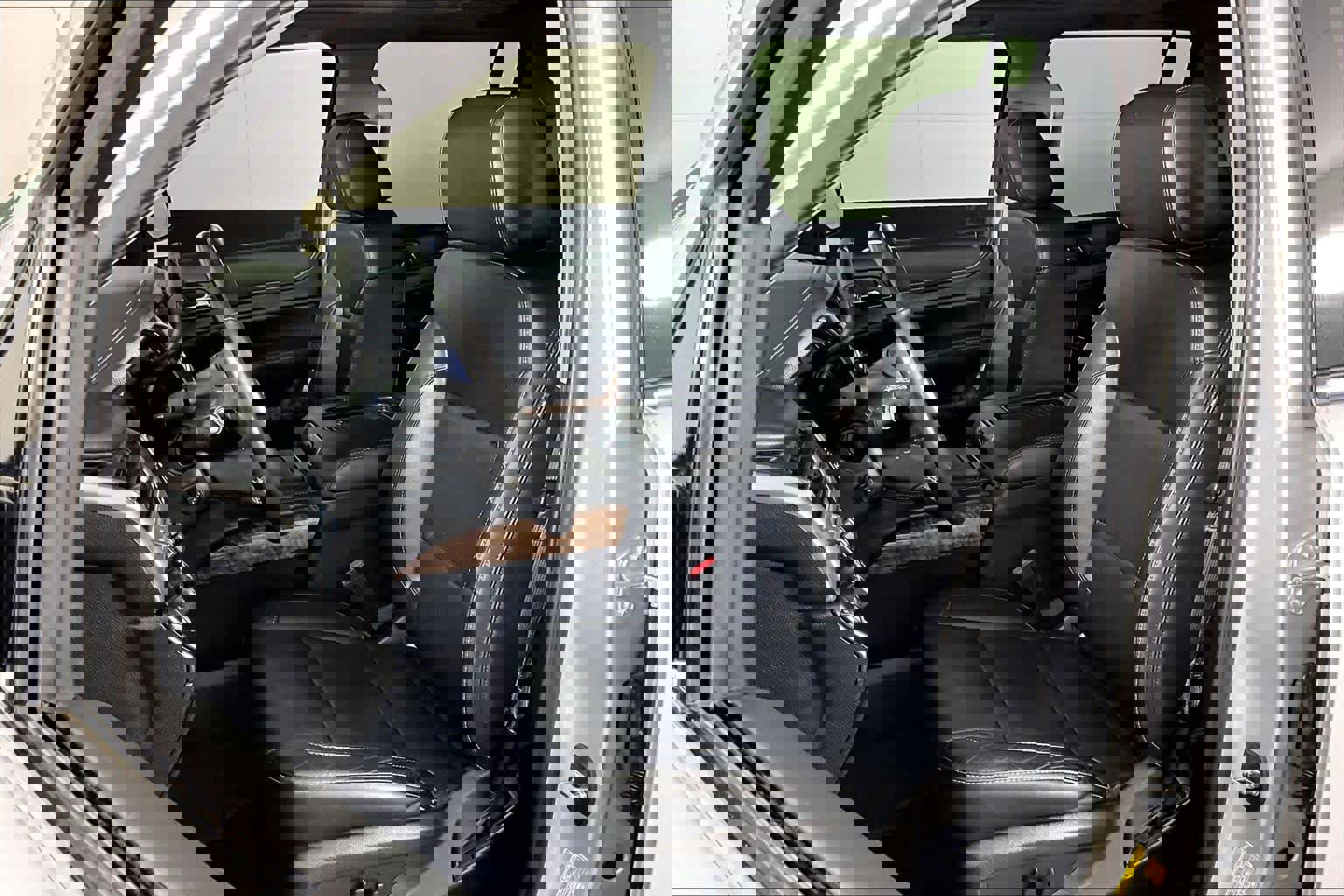 Used 2020 Chevrolet Suburban Premier image 8