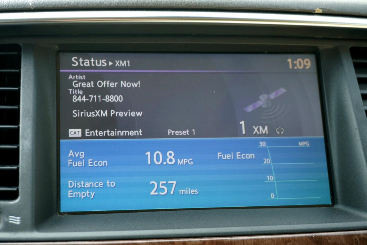 Used 2011 INFINITI QX56 2WD w/ Deluxe Touring Pkg image 30