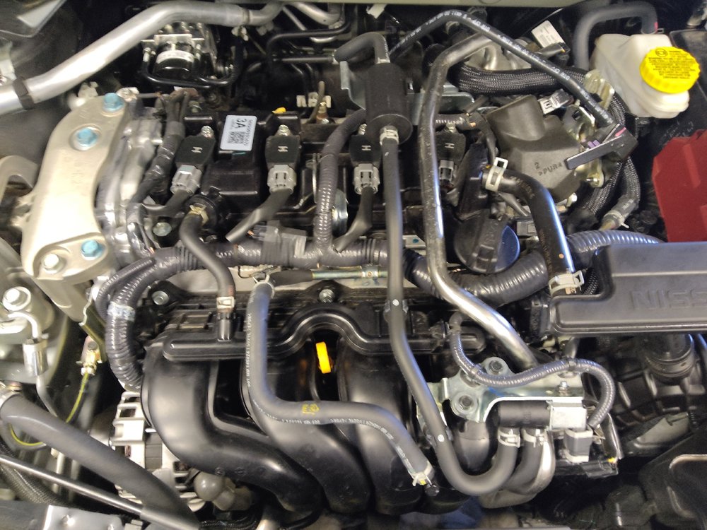 Used 2025 Nissan Sentra S FWD image 30