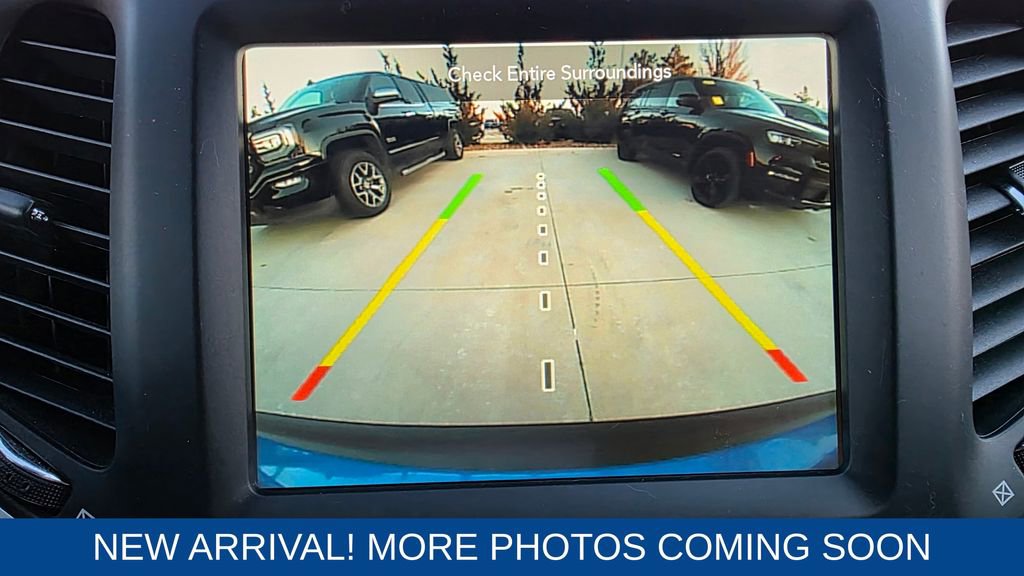 Used 2023 Jeep Cherokee Altitude Lux image 20