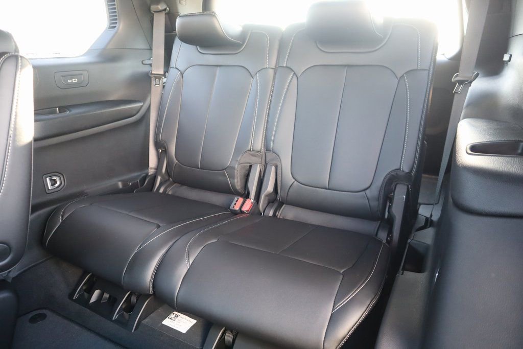New 2025 Jeep Grand Cherokee L Limited image 13