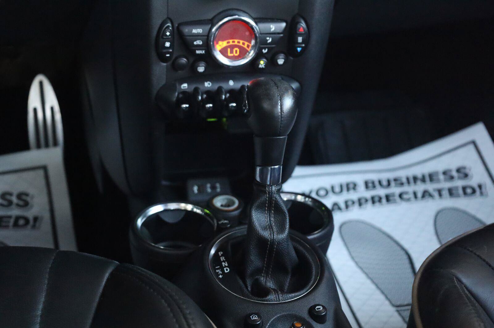 Used 2013 MINI Cooper Clubman S w/ Premium Pkg 2 FWD image 32