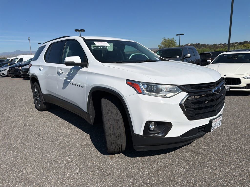 Used 2021 Chevrolet Traverse RS image 3