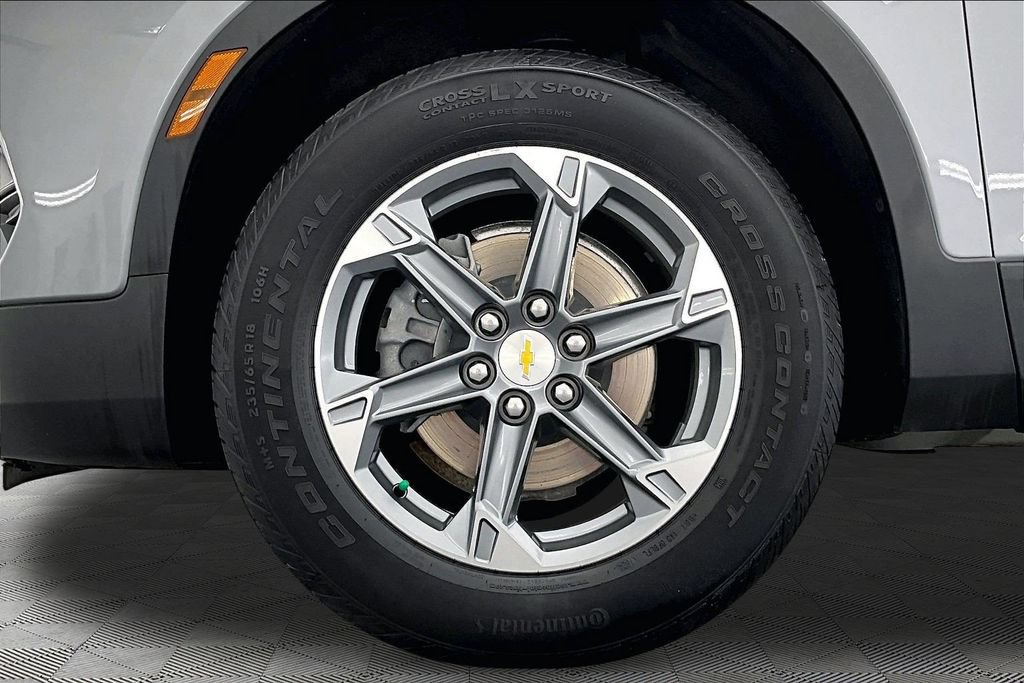 Used 2024 Chevrolet Blazer LT w/ Convenience Package FWD image 9