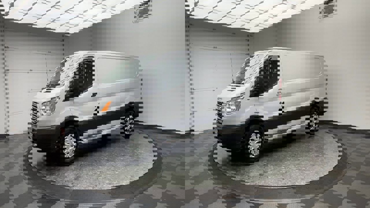 Used 2016 Ford Transit 250 130 Low Roof w/ Exterior Upgrade Package image 25