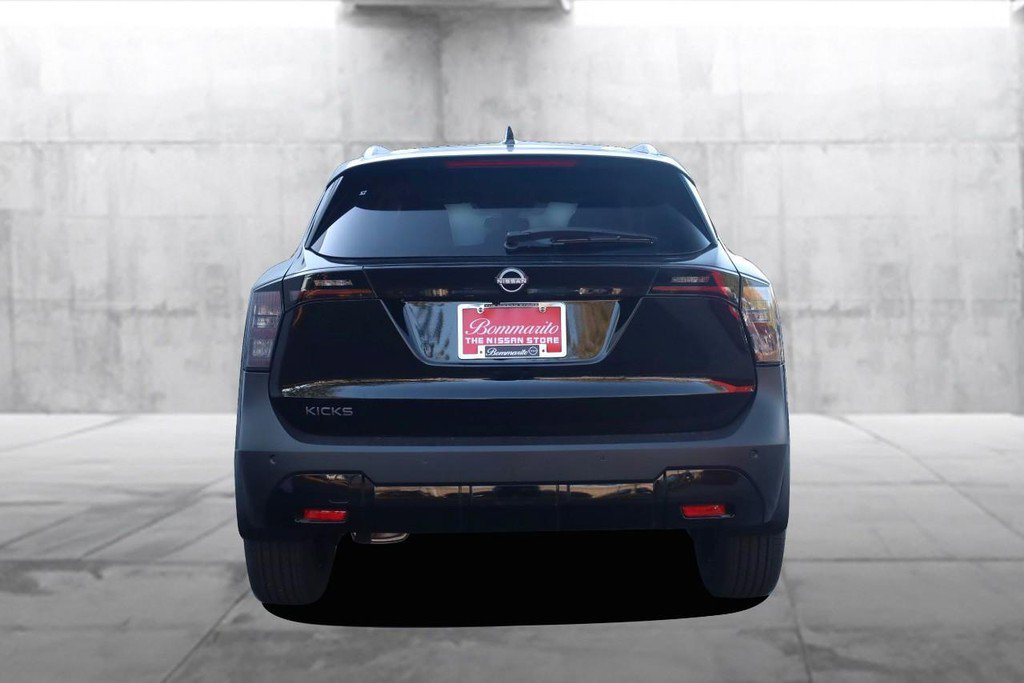 New 2026 Nissan Kicks SV image 6