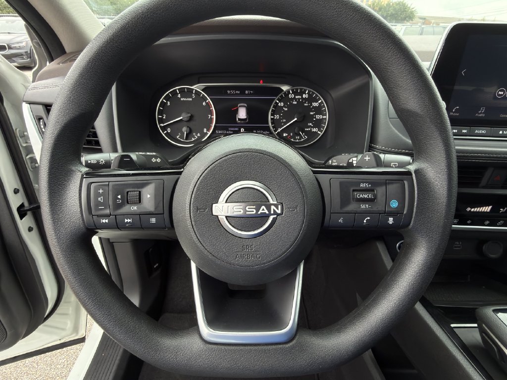 Used 2023 Nissan Rogue SV FWD image 12