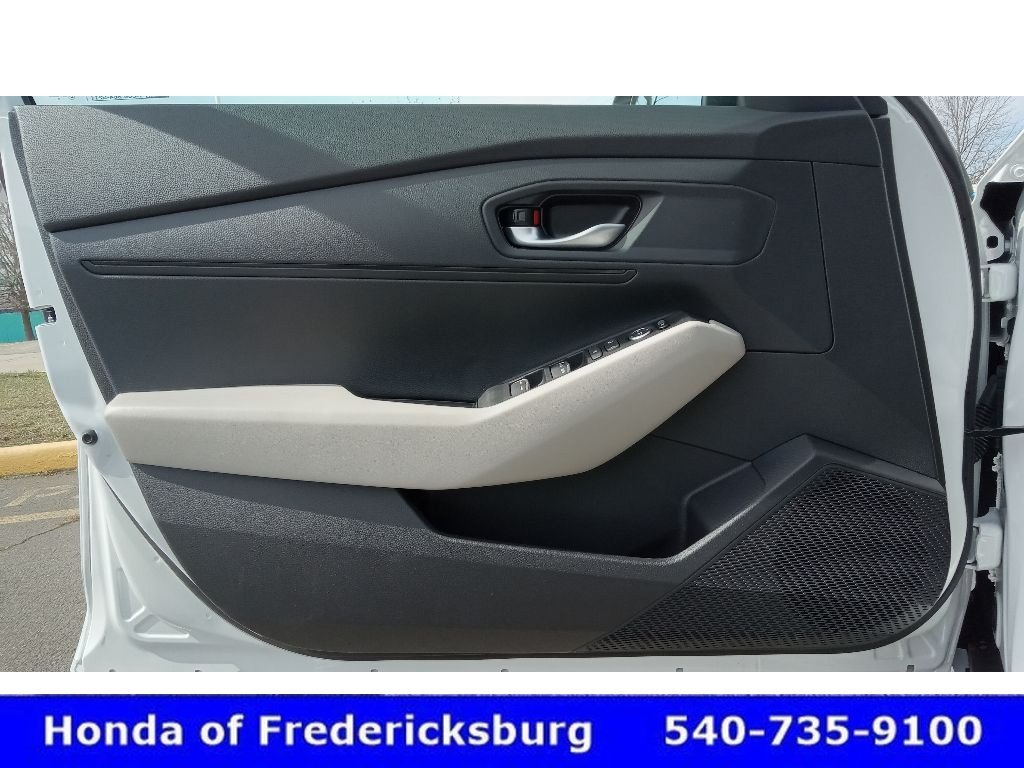 Certified 2025 Honda Accord LX image 27