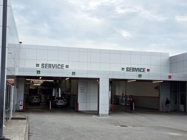 Used 2018 Toyota Corolla SE FWD image 11