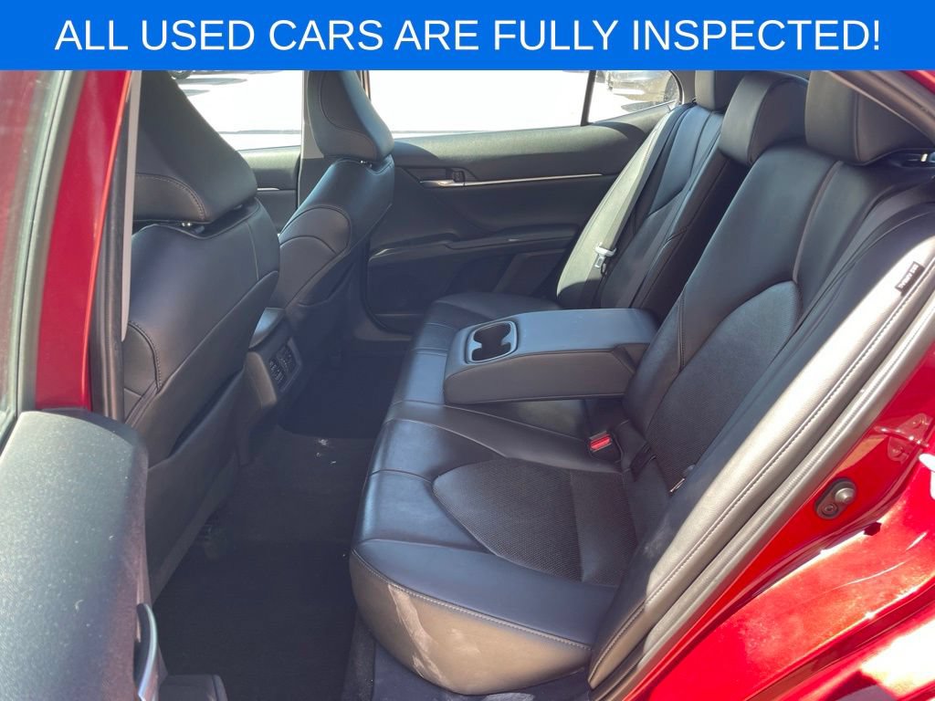 Used 2022 Toyota Camry XLE FWD image 10