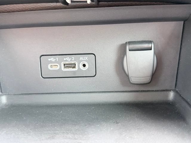 Used 2023 Nissan Sentra SV w/ Trunk Package FWD image 16