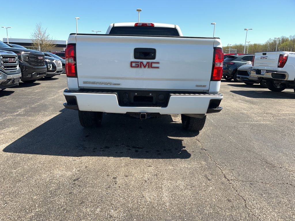 Certified 2019 GMC Sierra 1500 Limited w/ Elevation Edition AWD/4WD image 3