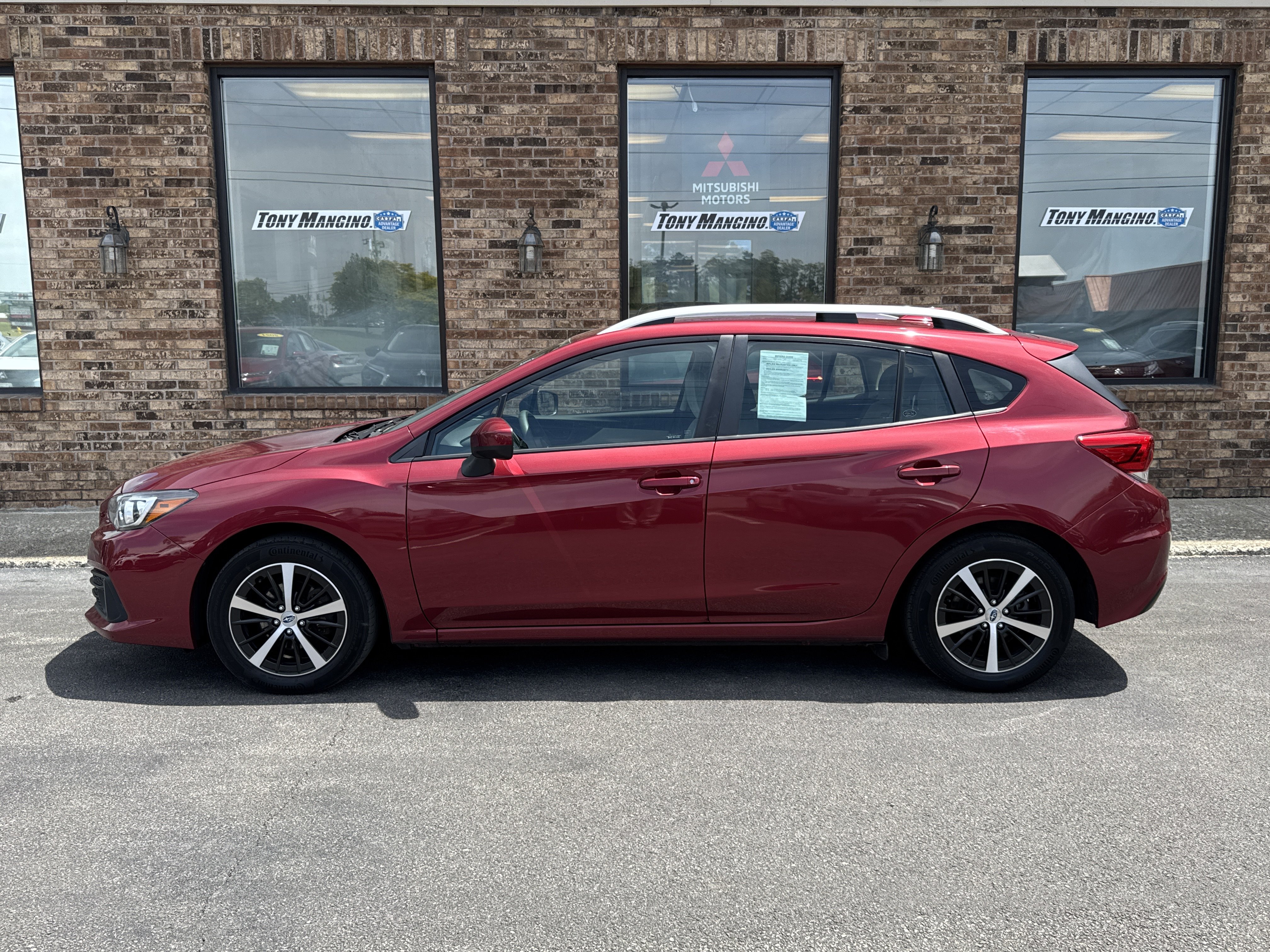 Used 2022 Subaru Impreza 2.0i Premium AWD/4WD image 2