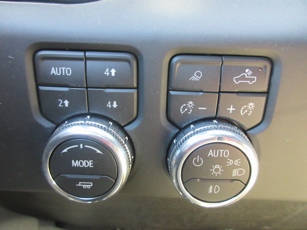 New 2026 GMC Sierra 2500 AT4 image 18