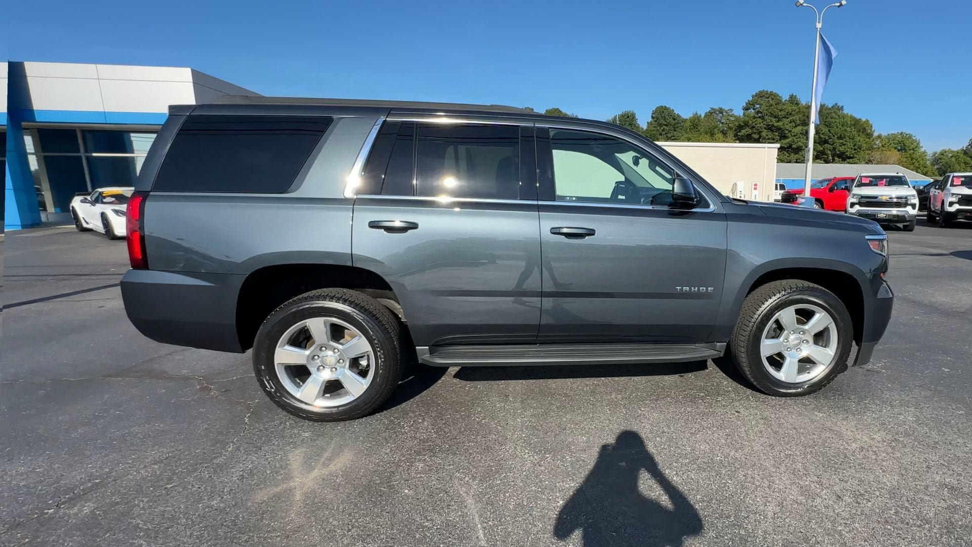 Certified 2020 Chevrolet Tahoe LS RWD image 9