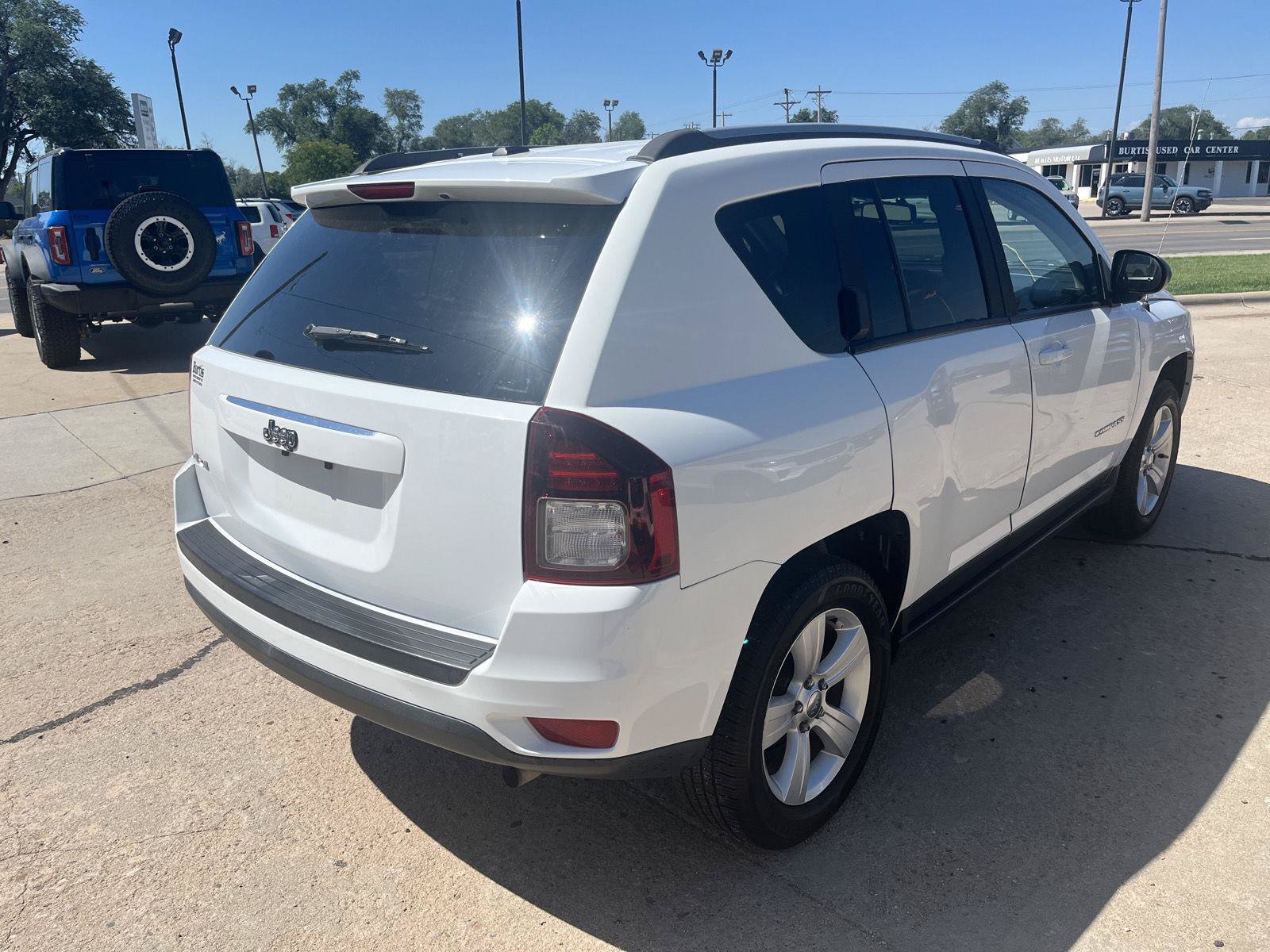 Used 2016 Jeep Compass Sport w/ Power Value Group AWD/4WD image 8