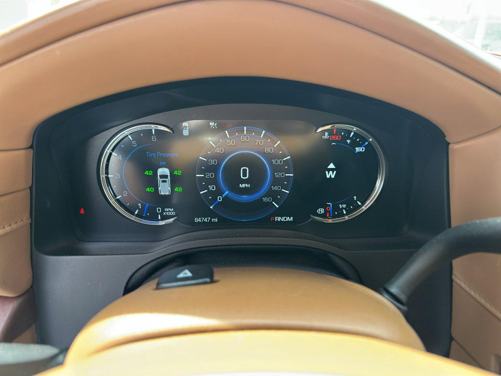 Used 2016 Cadillac Escalade Platinum image 19