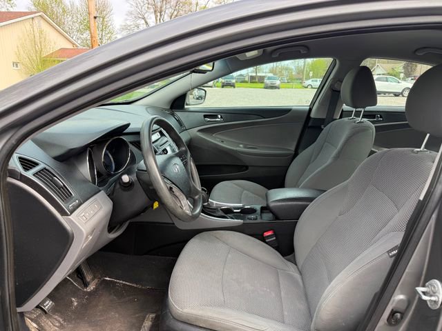 Used 2013 Hyundai Sonata GLS w/ Popular Equipment Pkg FWD image 7
