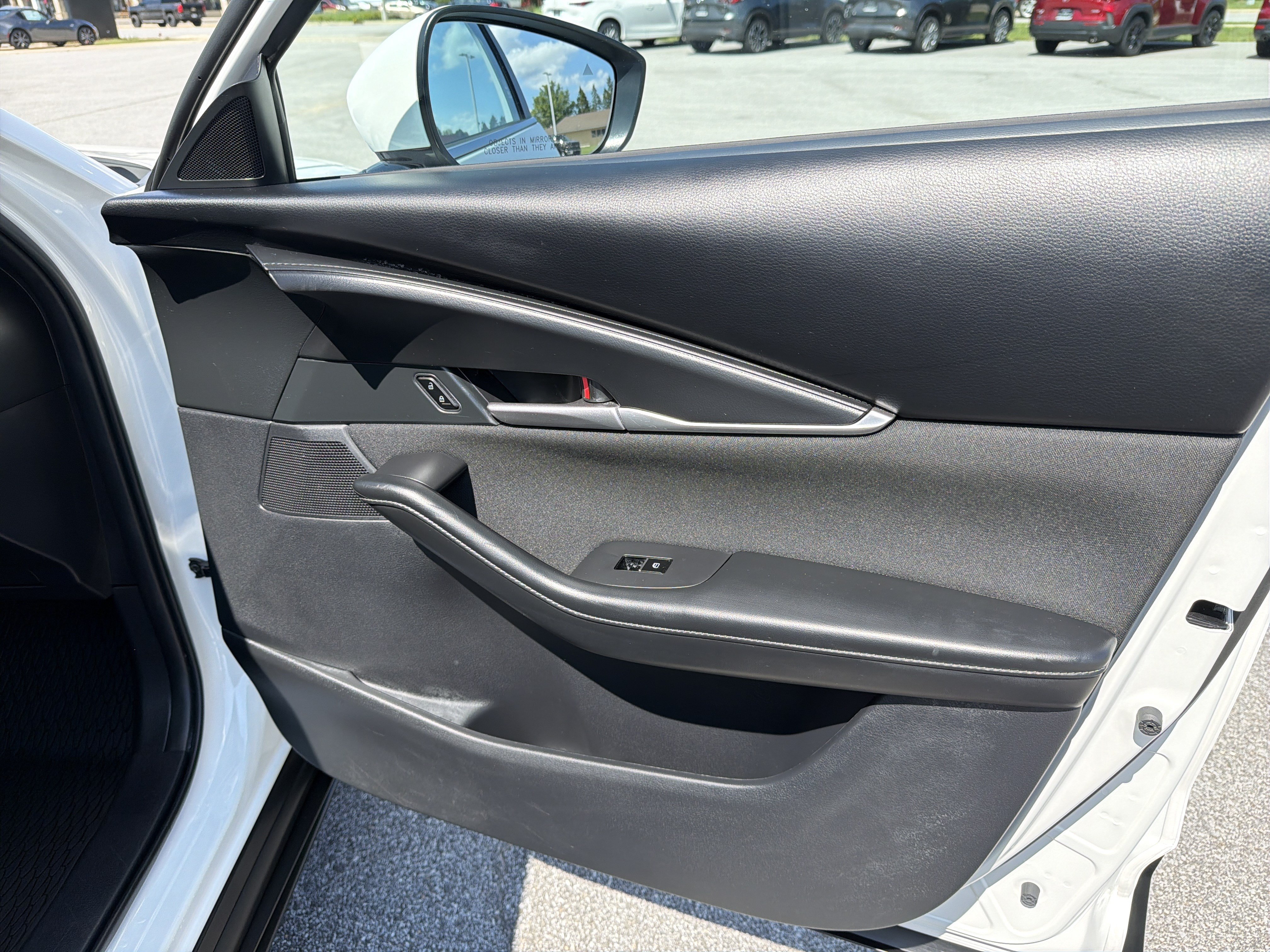 Used 2025 MAZDA CX-30 AWD 2.5 S image 52