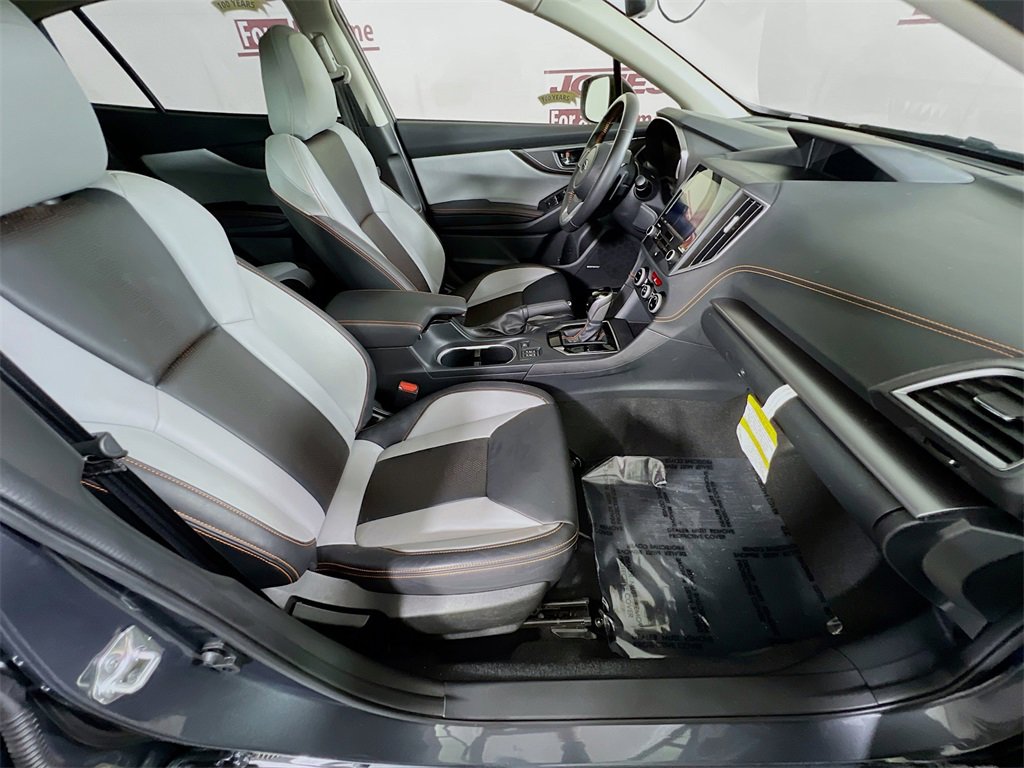 Used 2022 Subaru Crosstrek 2.5i Limited w/ Moonroof Package 2 image 32