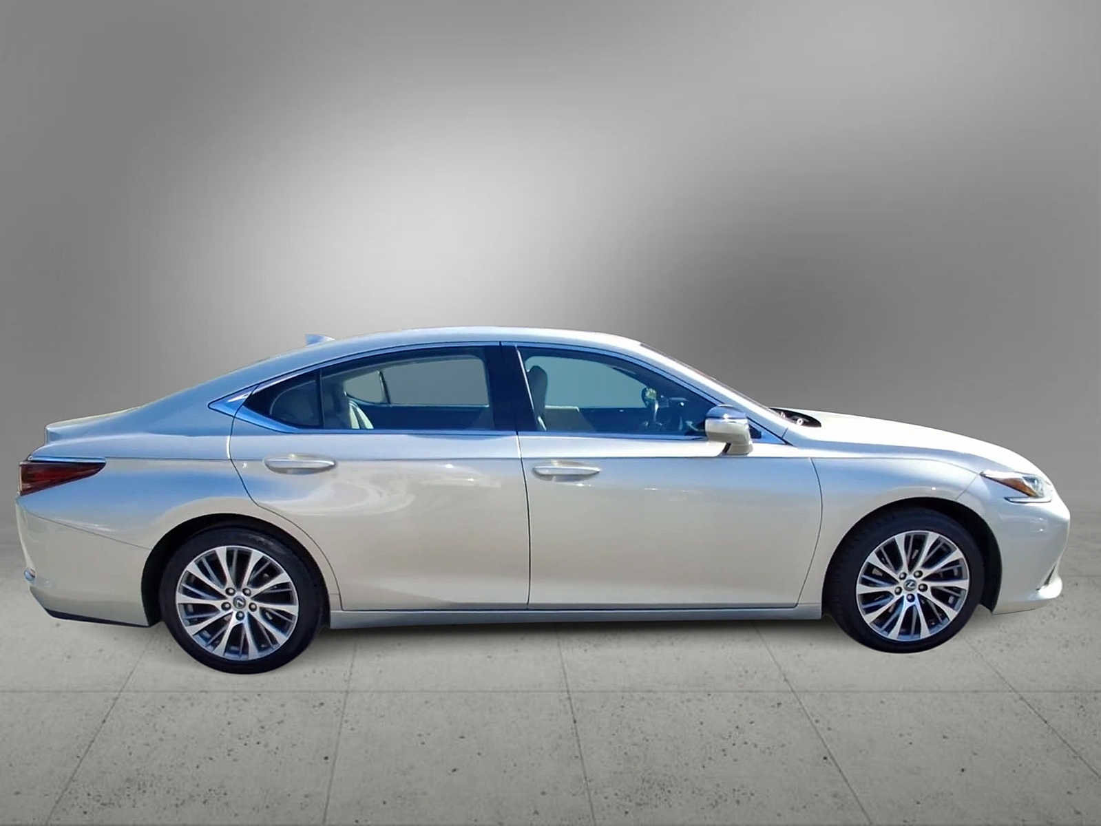 Used 2019 Lexus ES 350 w/ Premium Package FWD image 9