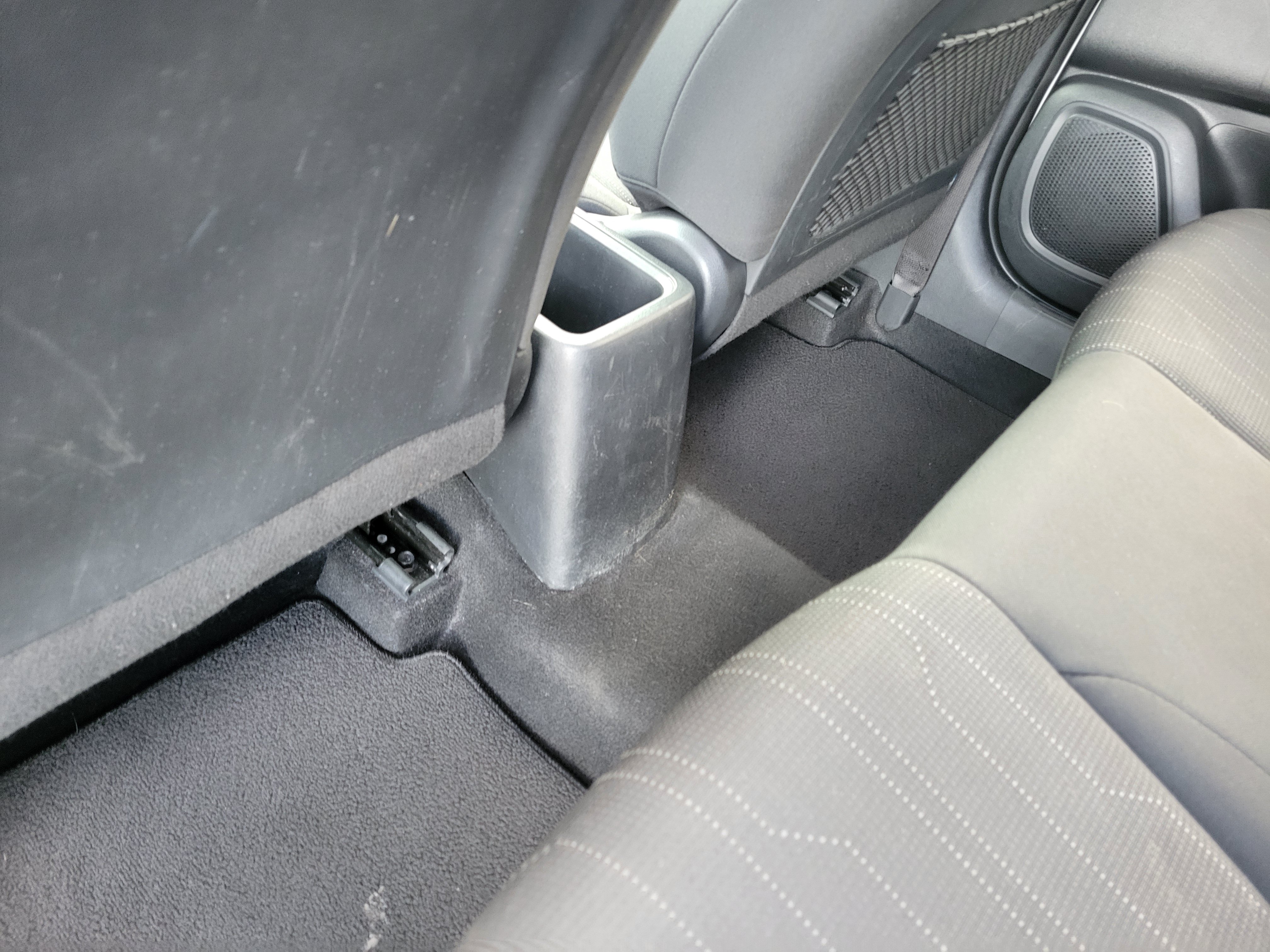 Used 2021 Hyundai Venue SE FWD image 31