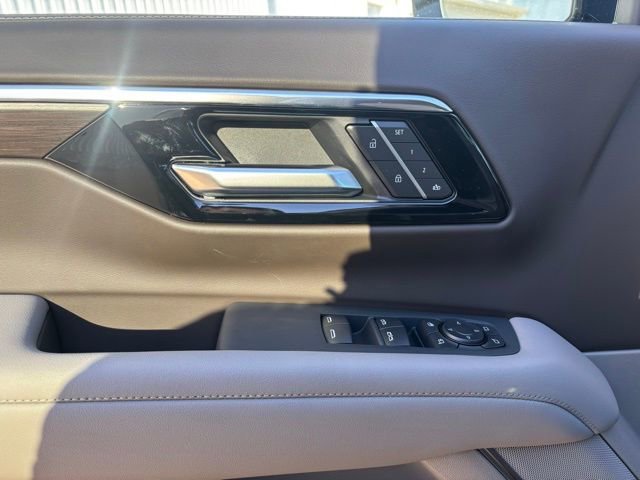 New 2026 Chevrolet Tahoe LT w/ Comfort Package AWD/4WD image 29