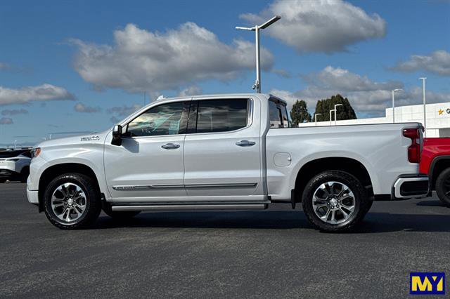 Used 2025 Chevrolet Silverado 1500 High Country w/ Technology Package AWD/4WD image 7