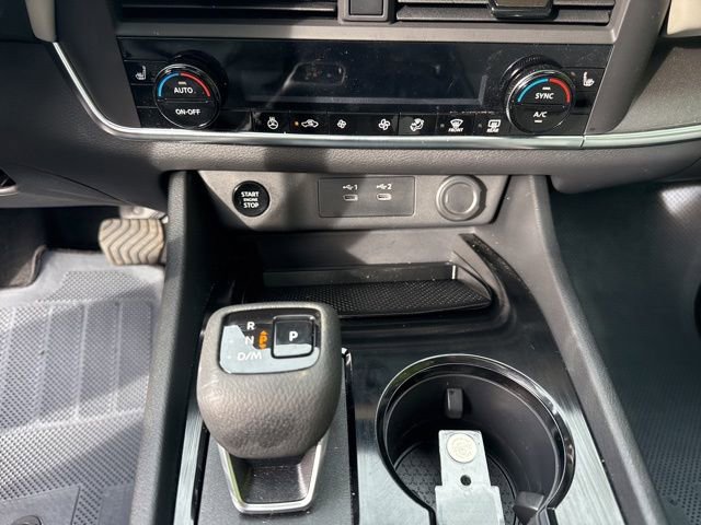 Used 2026 Nissan Rogue SV AWD/4WD image 19