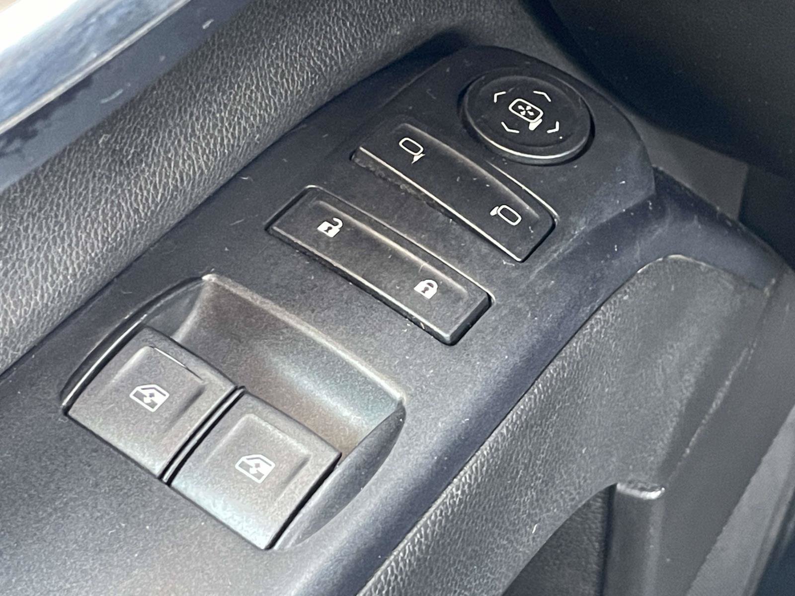 Used 2018 Chevrolet Silverado 3500 W/T w/ WT Convenience Package AWD/4WD image 29