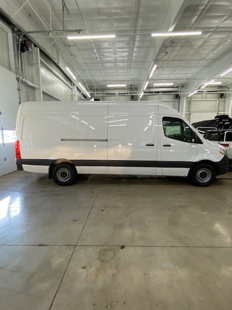 New 2025 Mercedes-Benz Sprinter 2500 image 2
