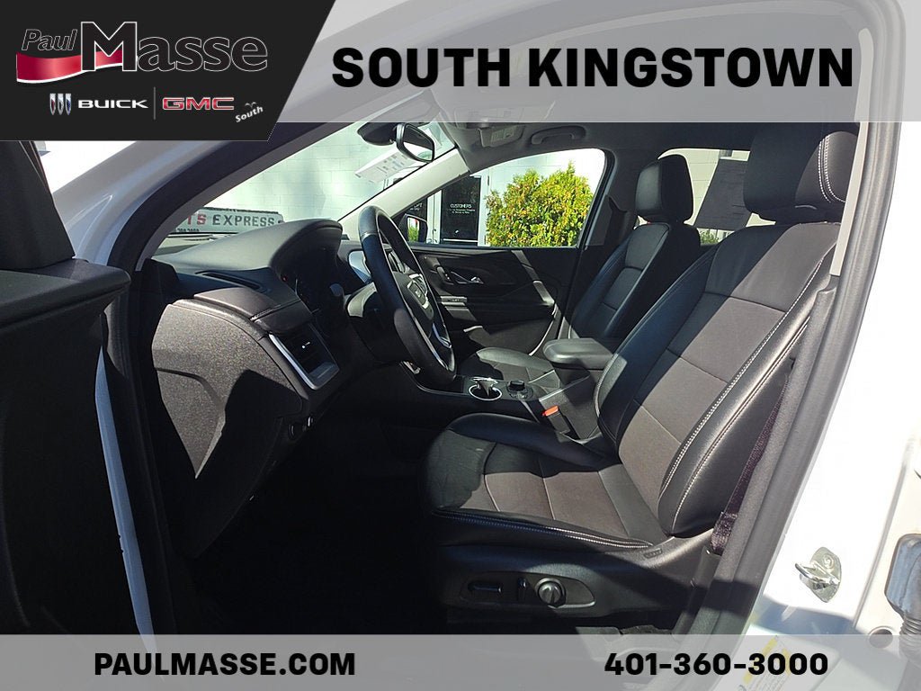 Used 2023 GMC Terrain SLT AWD/4WD image 17