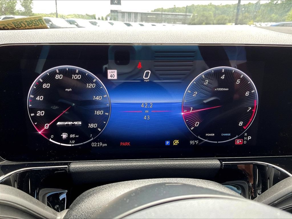 Used 2025 Mercedes-Benz GLA 35 AMG 4MATIC image 15